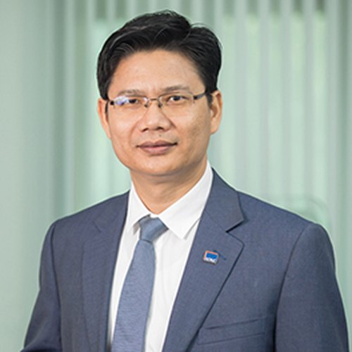 Mr. Sok Voeun (Acting Chairman of Cambodia Microfinance Association)